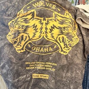 Darc Sport Wolves Ohana Brown Tee
